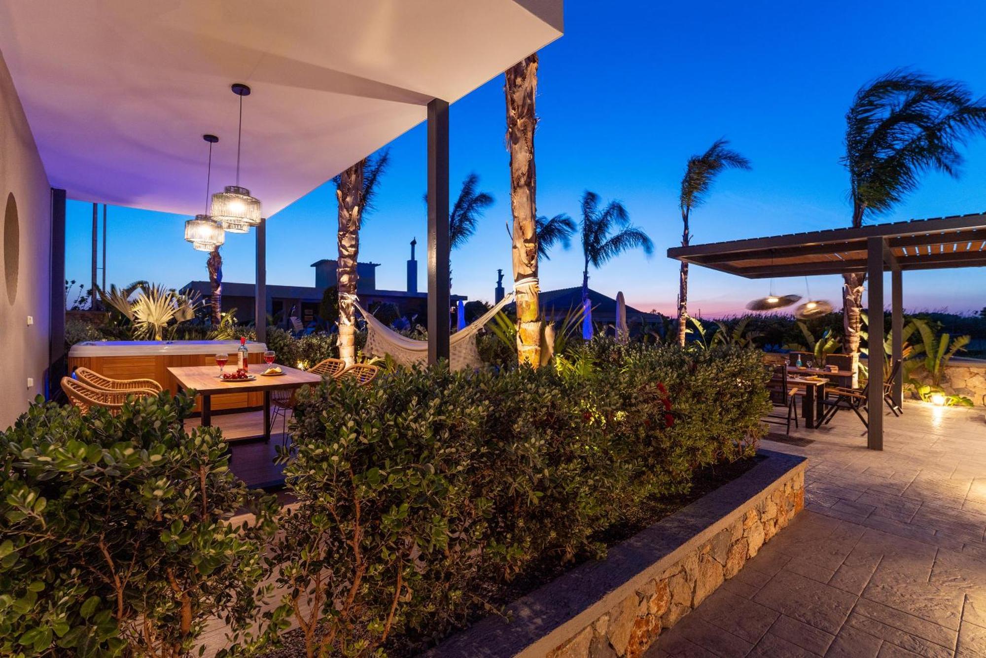 Palmeral Luxury Suites Kremastí Cameră foto